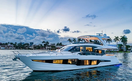 Galeon 680 Fly
