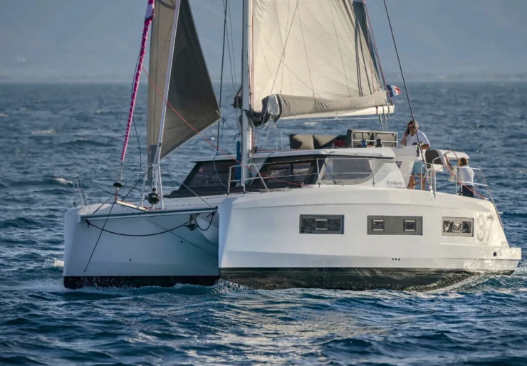 Aventura 37 Le Marin | Newton
