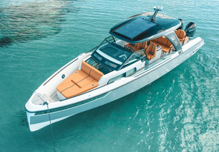 Saxdor 320 Port de Paros | Nireas