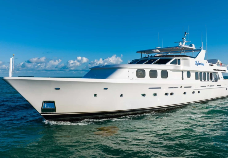 Reflections Bahamas | SeaQuest