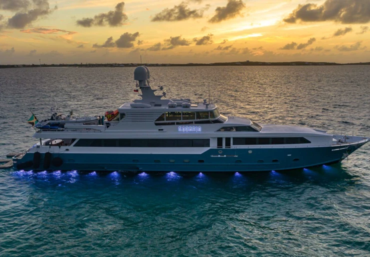 Kashmir Bahamas | KASHMIR