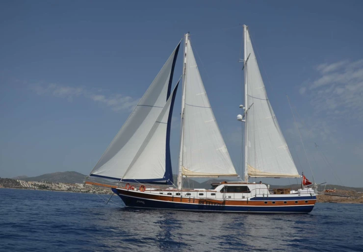 S/Y Artemis Bodrum - porto principale | Artemis