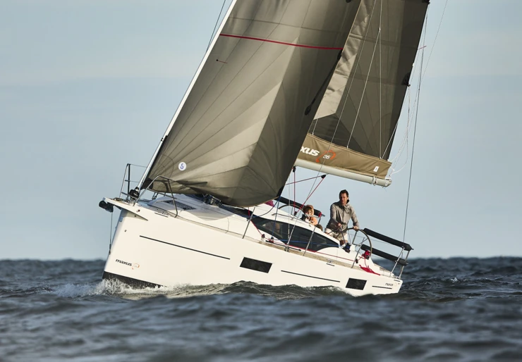 Maxus 35 Puerto de Valencia | 