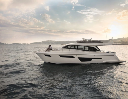 Ferretti Yachts 500
