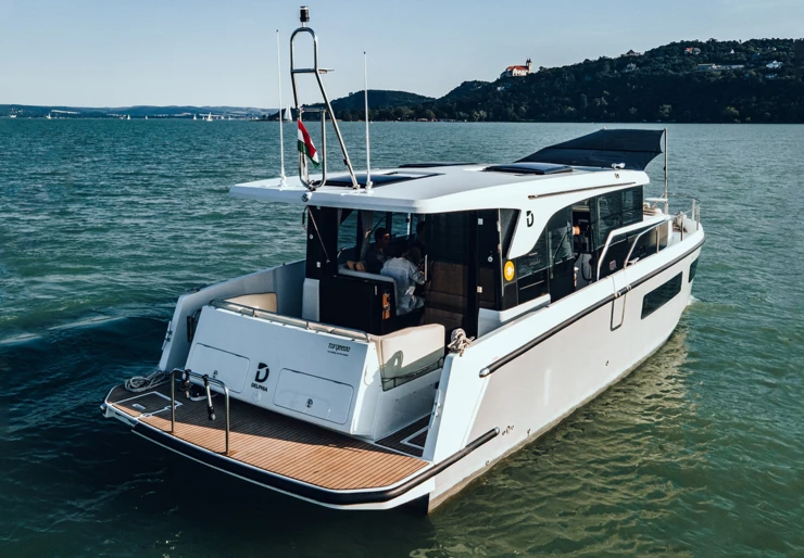 Delphia 11 Sedan Palmiye Marina | Kuzucan