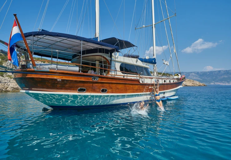 Lotus Port de Split | Lotus