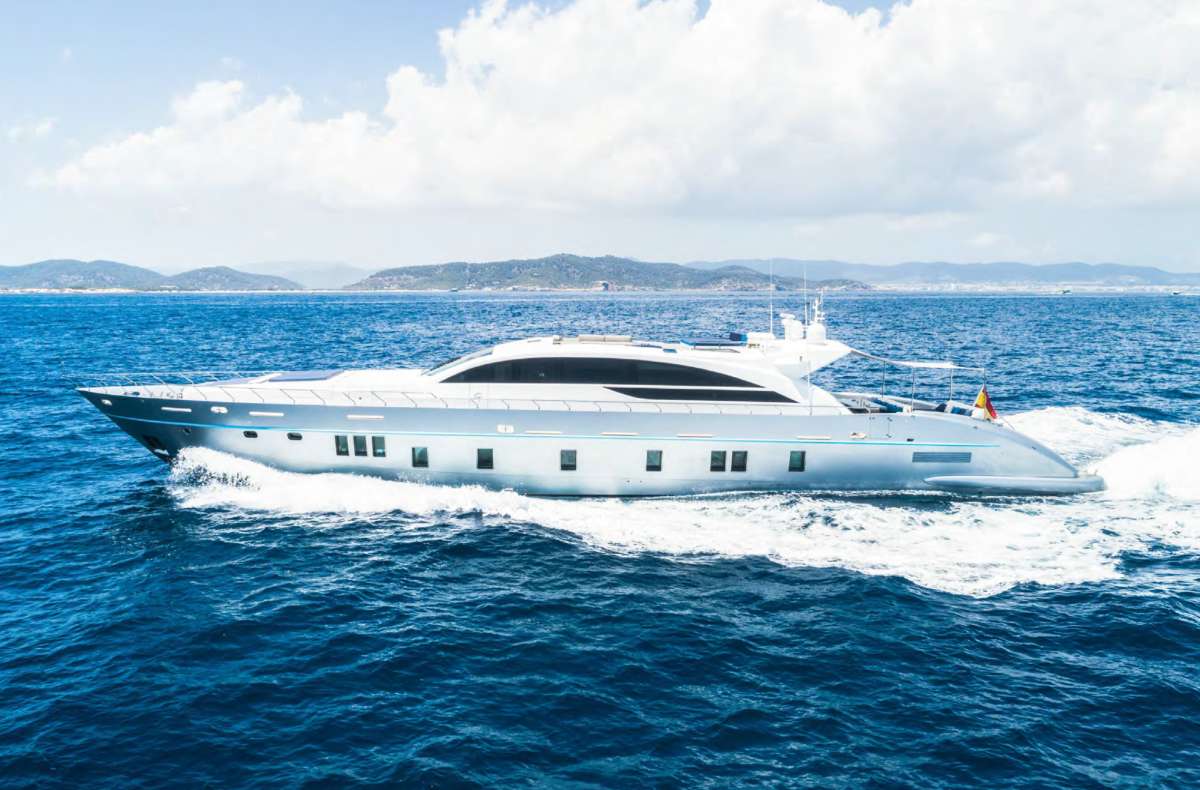 M/Y Eva