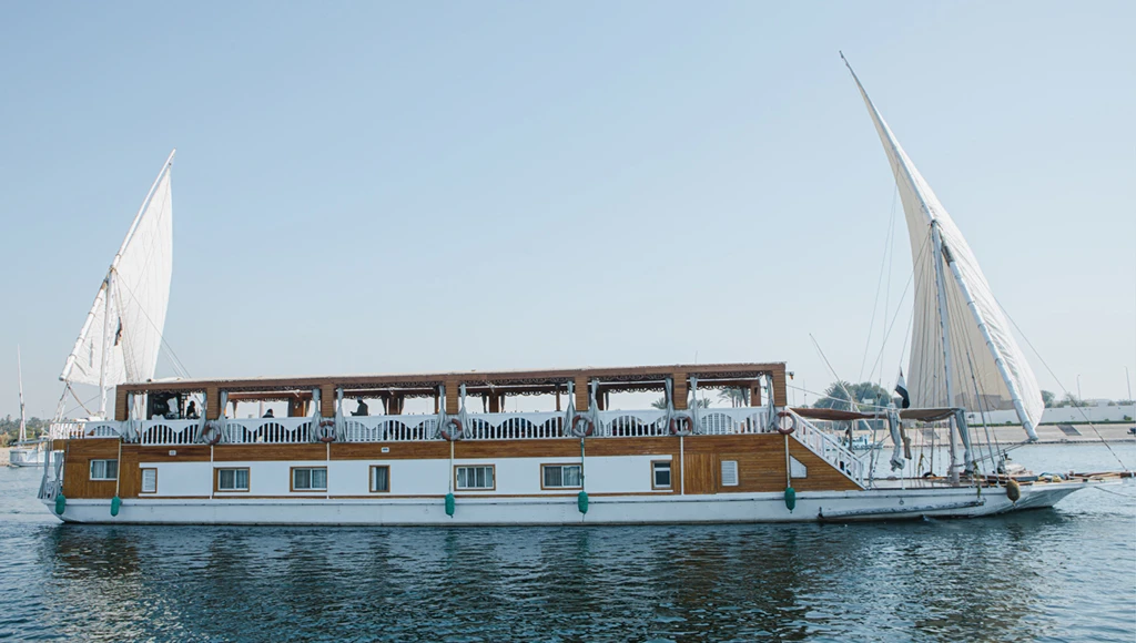 Somptueuse odyssée égyptienne : détente et découvertes culturelles le long du Nil, entre Louxor et Assouan