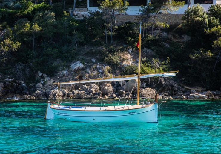 Medvolt Marine M7 Port Adriano | 