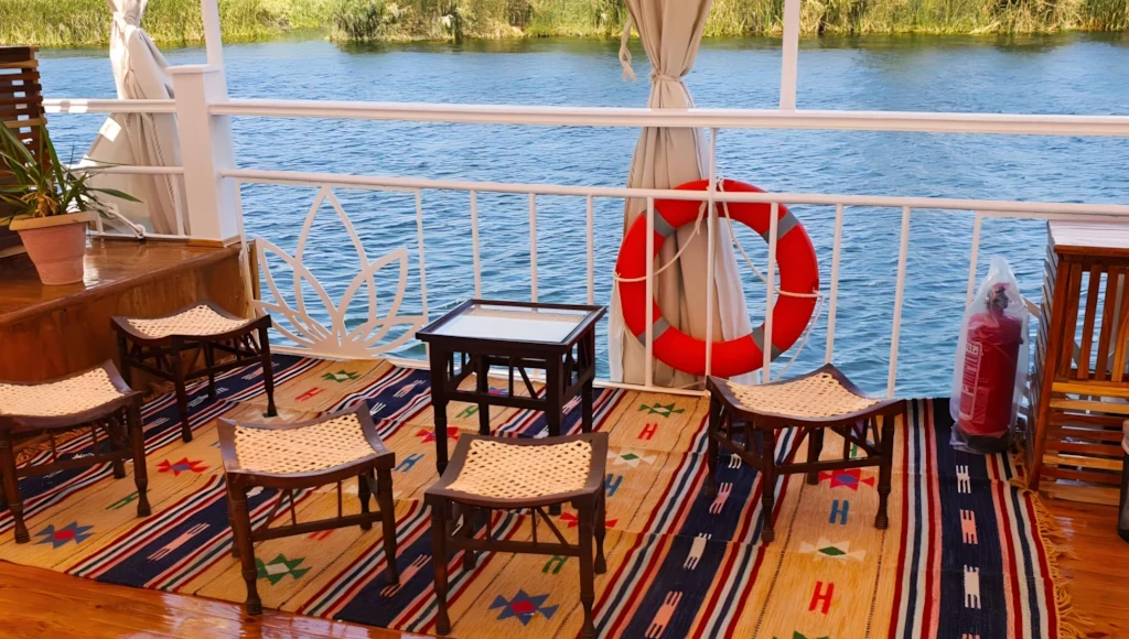 Viaggio unico in barca tradizionale da Luxor ad Assuan