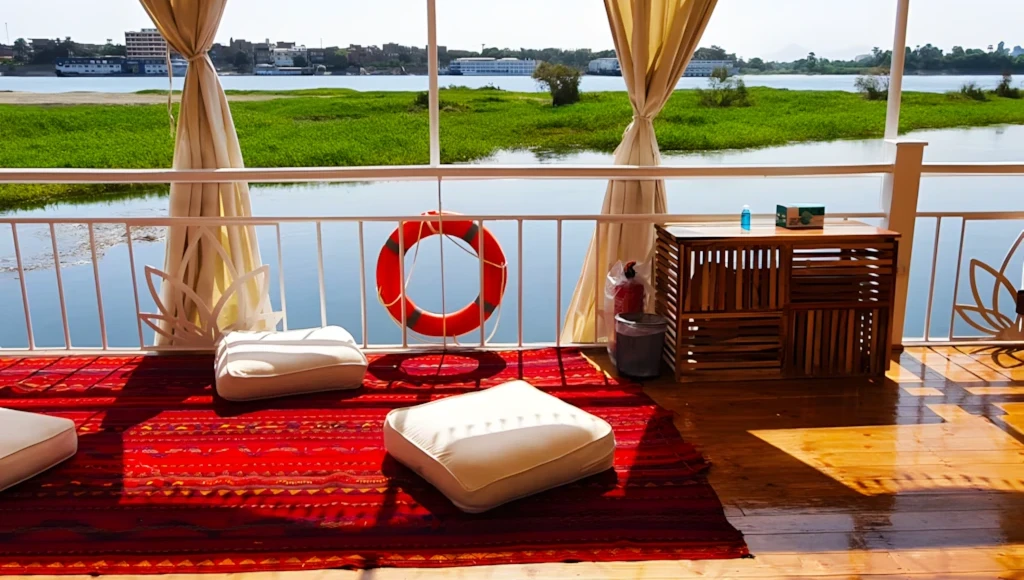 Viaggio unico in barca tradizionale da Luxor ad Assuan