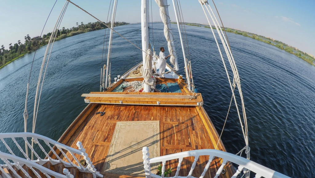 Exceptional cruise on the Nile between Aswan and Luxor