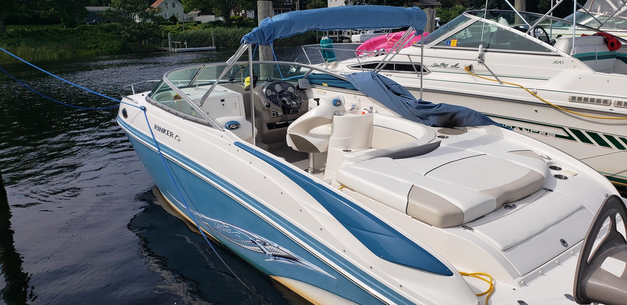 Rinker 240