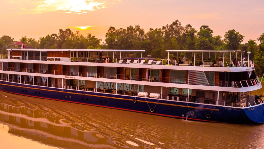 Sur les traces de l'empire khmer : croisière culturelle de 17 jours en Indochine