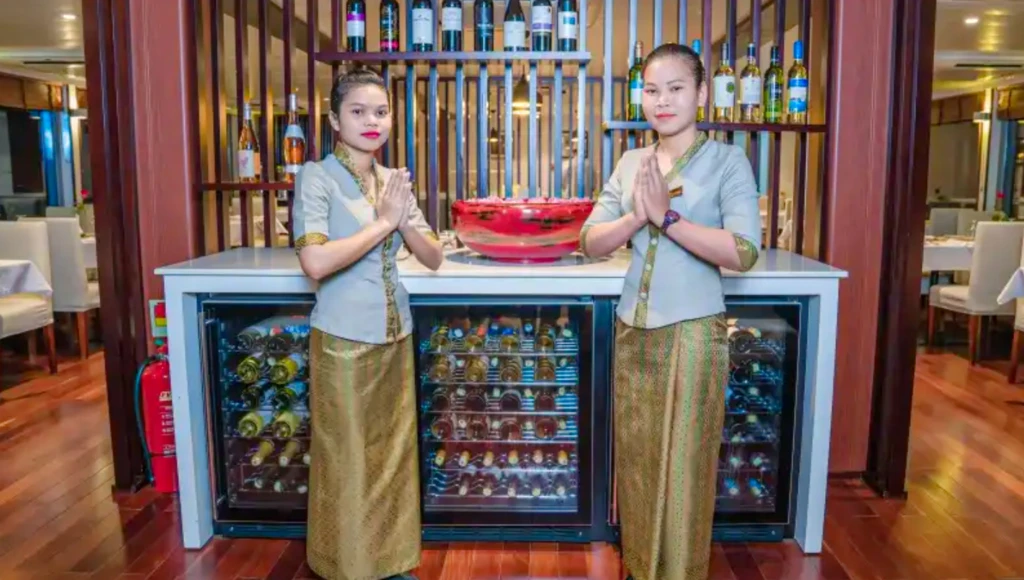 Sur les traces de l'empire khmer : croisière culturelle de 17 jours en Indochine