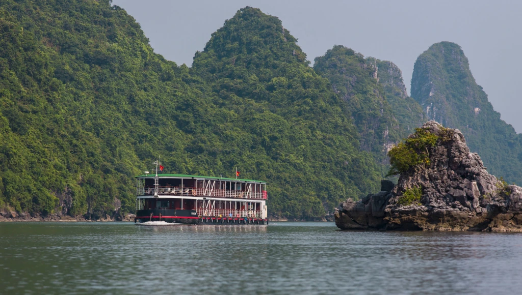 Baia di Halong e Fiume Rosso