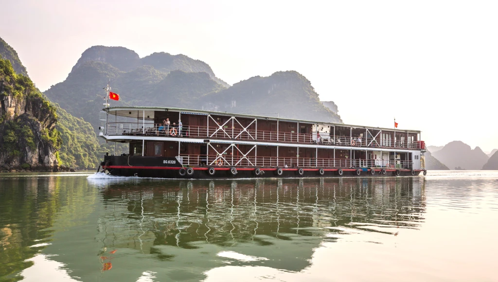 Baia di Halong e Fiume Rosso
