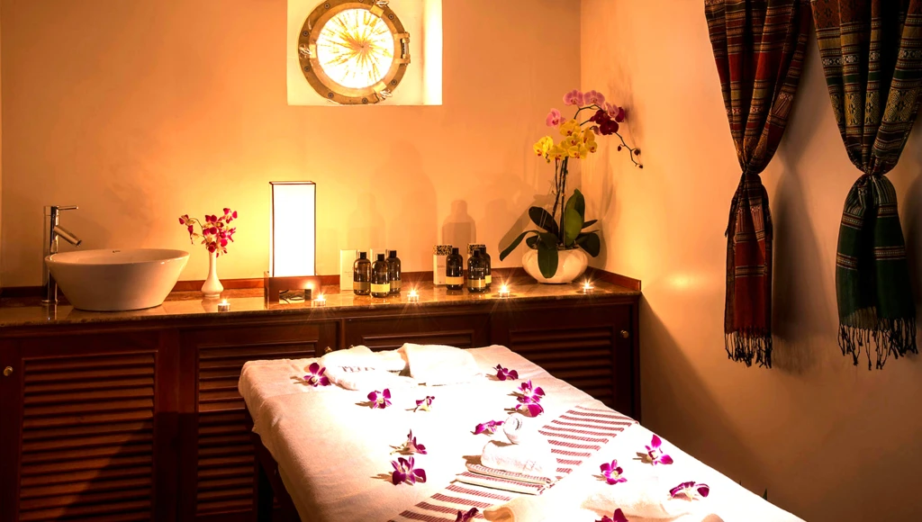 Timeless Mekong: a journey through history and culture, from Hô Chi Minh to Siem Reap