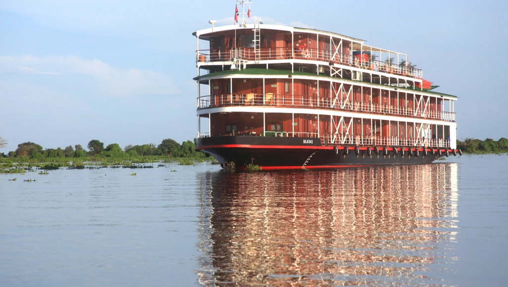 Timeless Mekong: a journey through history and culture, from Hô Chi Minh to Siem Reap