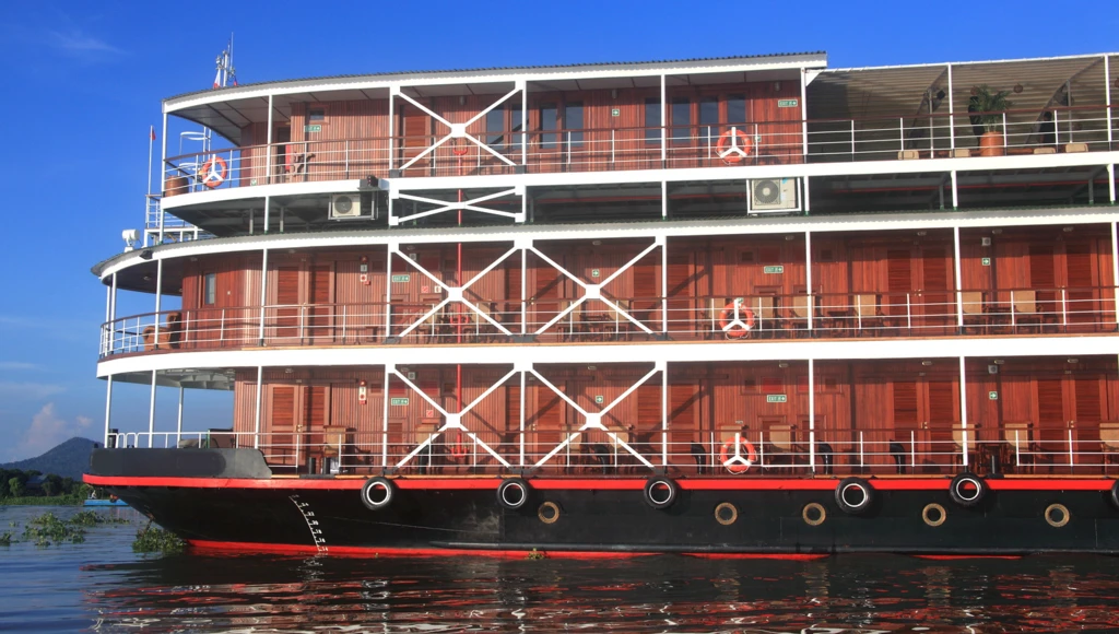 Timeless Mekong: a journey through history and culture, from Hô Chi Minh to Siem Reap