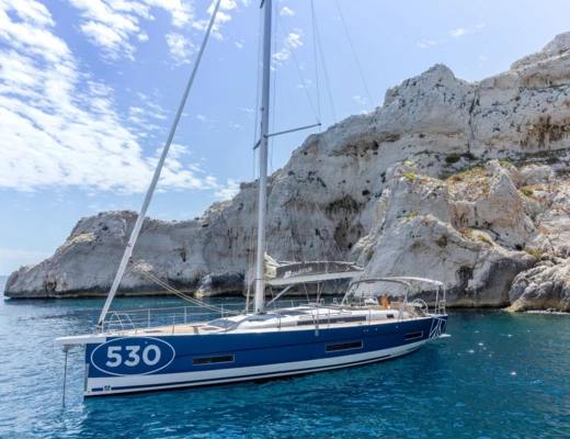Dufour 530 Electric
