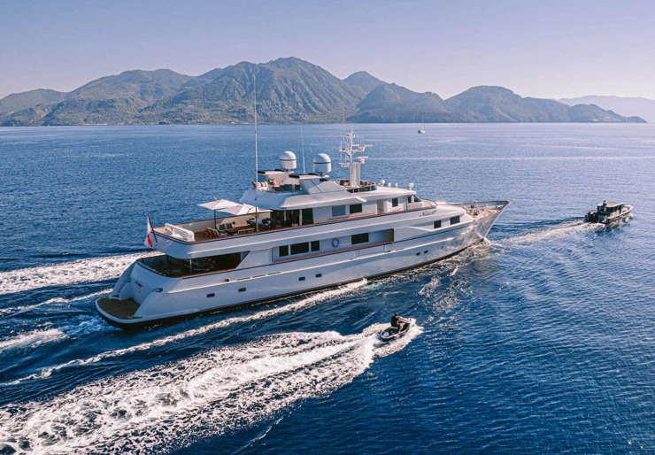 Natalia V Antilles | NATALIA V