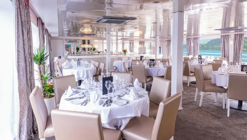 Superbe croisière de 5 jours le long du Rhin mêlant culture locale et magie de l'Avent