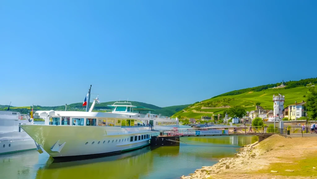 2 Rivers: the romantic Rhine valley and the magic of the Moselle