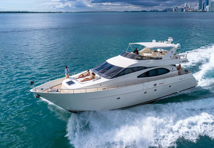 Salt Shaker Bahamas | Salt Shaker