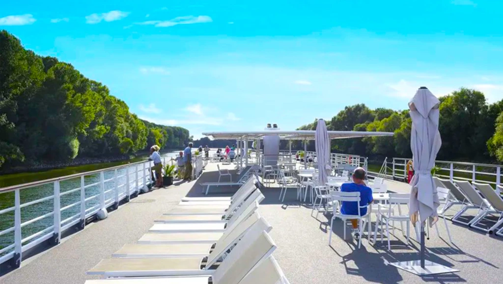 The treasures of a mythical river: the Rhine, from Basel to Amsterdam