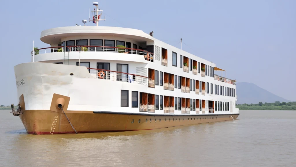 17 jours pour découvrir le Mékong (de Siem Reap vers Saigon) puis la baie d'Halong