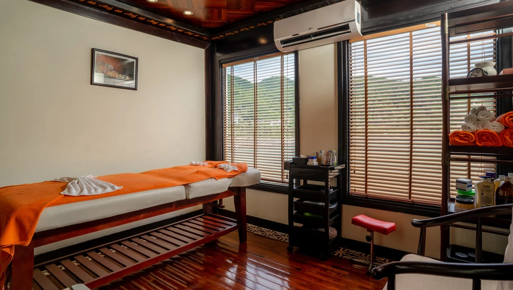 17 jours pour découvrir le Mékong (de Siem Reap vers Saigon) puis la baie d'Halong