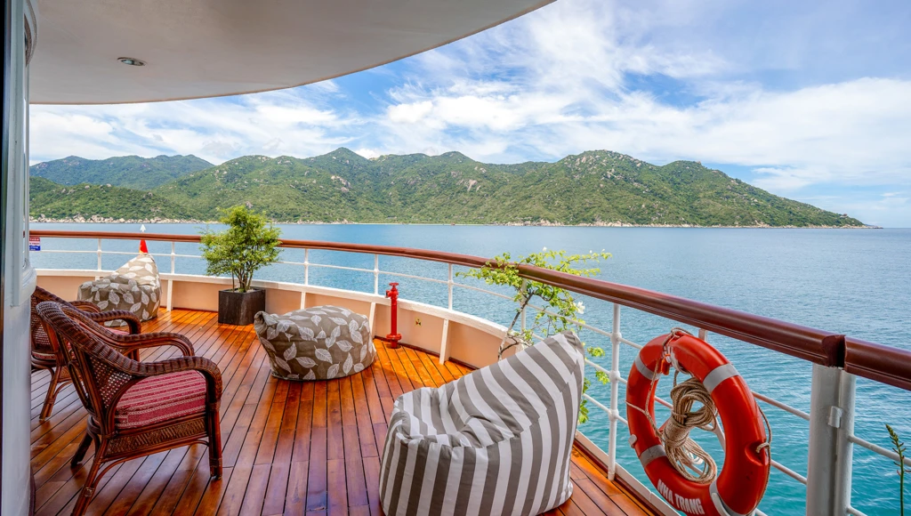 17 jours pour découvrir le Mékong (de Siem Reap vers Saigon) puis la baie d'Halong