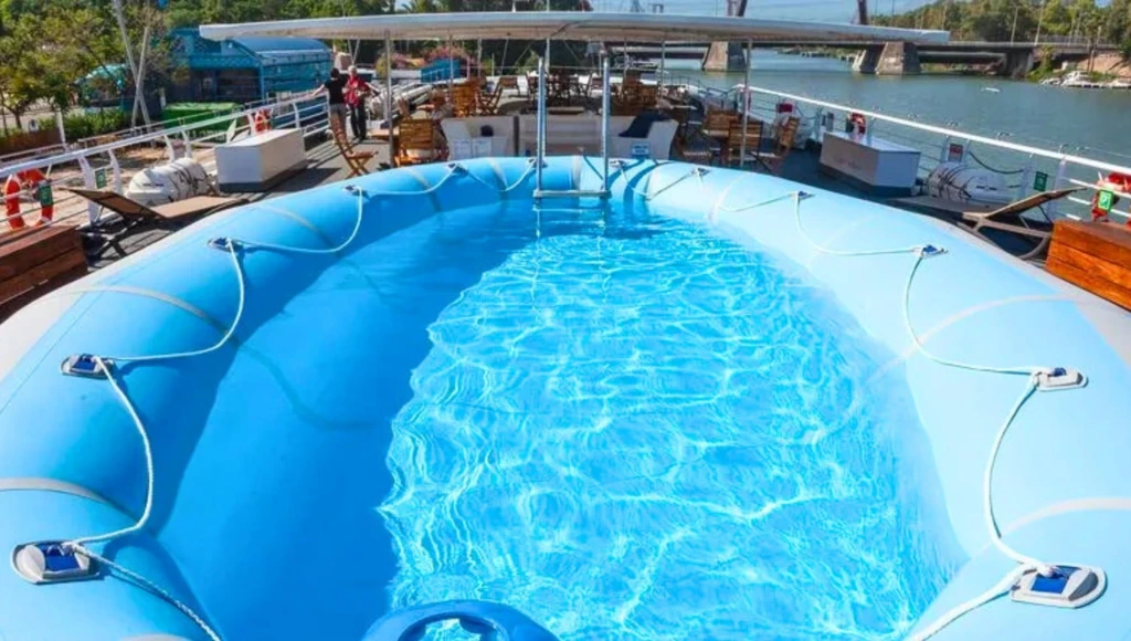 Crociera di 6 giorni nel cuore dell'Andalusia: Capodanno a Siviglia e scoperta del fascino locale