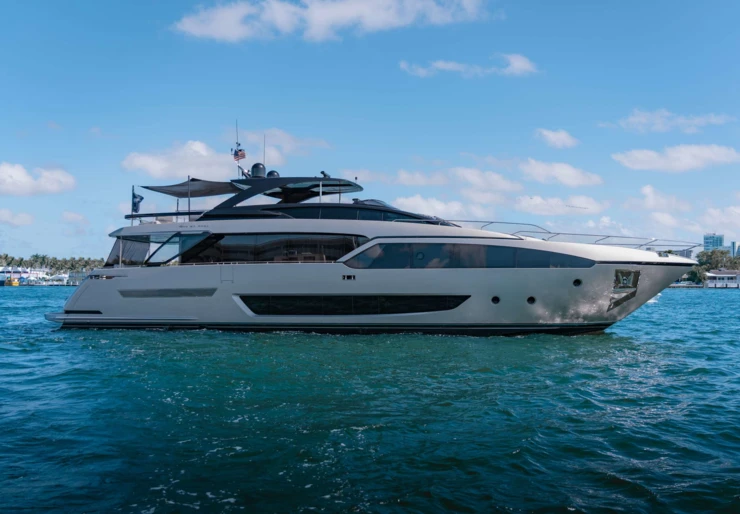 M/Y Beyond Bahamas | BEYOND BEYOND