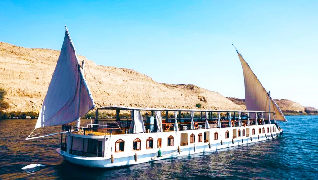 Odyssée de 16 jours : navigation sur le Nil, exploration des temples antiques et séjour tout compris sur la mer Rouge