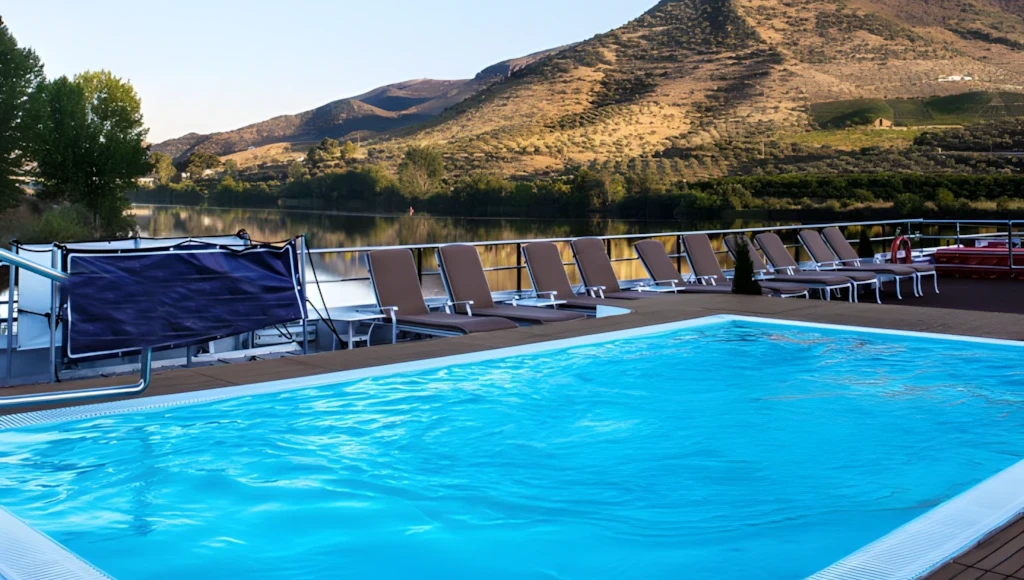 Magnifico viaggio lungo il Douro, tra i villaggi e i vigneti portoghesi più belli