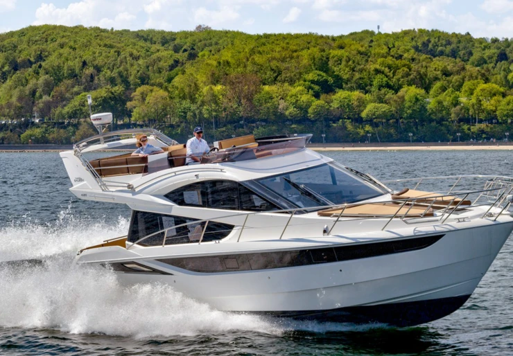 Galeon 420 Fly Marina Dalmacija | Amber Blue