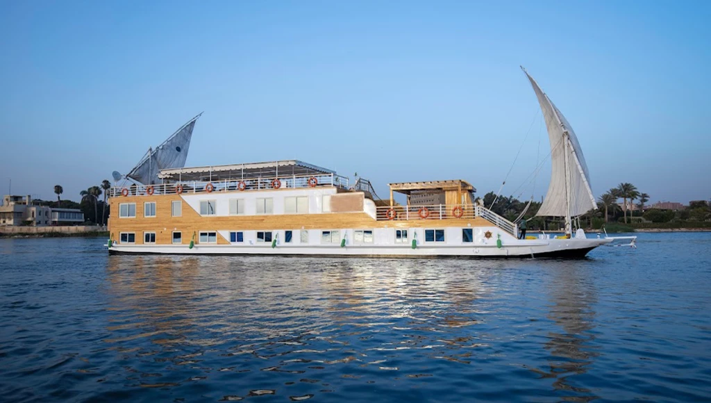 Somptueuse odyssée égyptienne : détente et découvertes culturelles le long du Nil, entre Louxor et Assouan