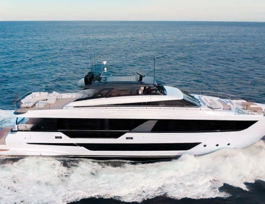 Ferretti 100