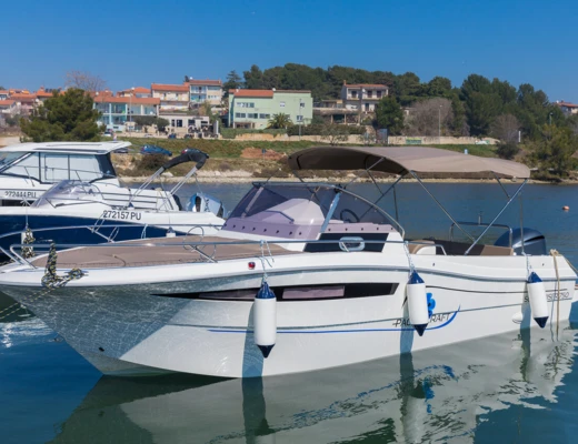 Pacific Craft 750 Sun Cruiser