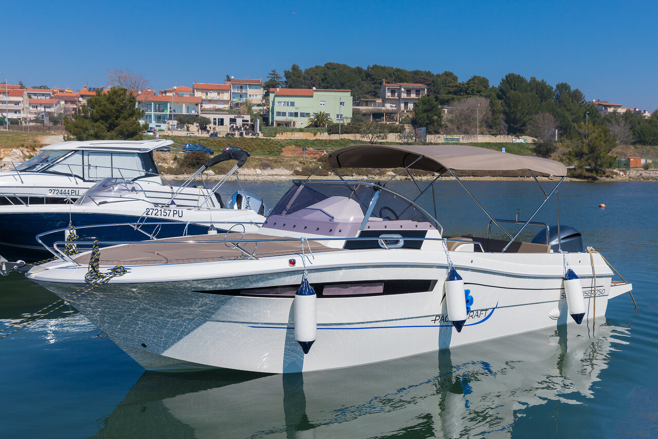 Pacific Craft 750 Sun Cruiser