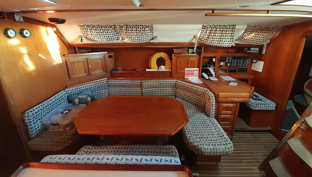 Séjour de charme à voile active : 15 jours au coeur des Cyclades