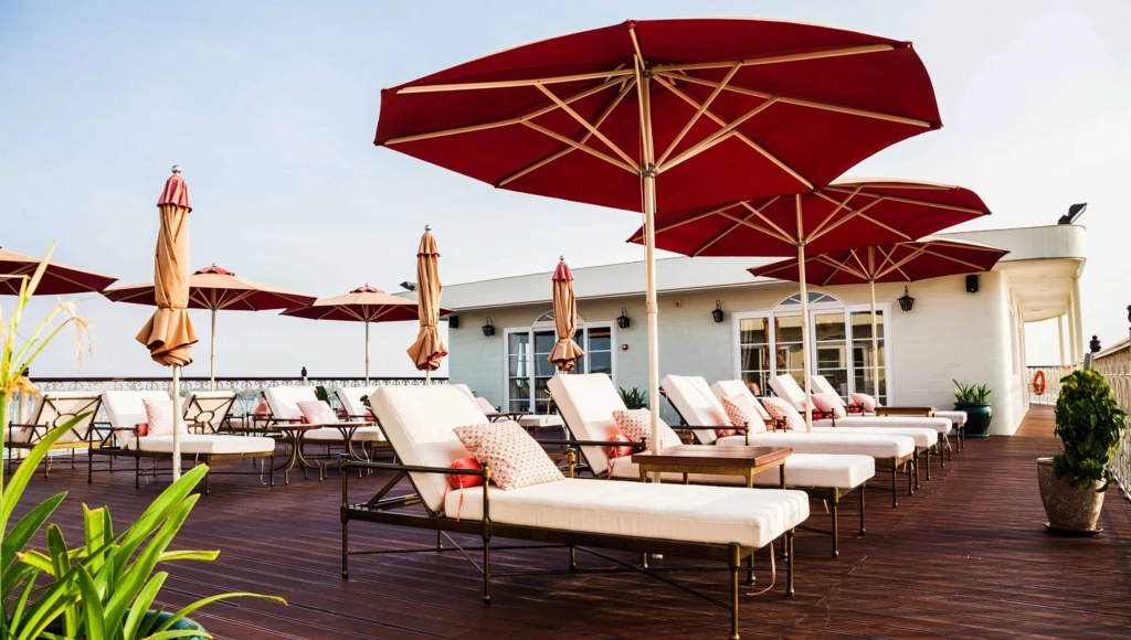 Prestigiosa navegación entre Vietnam y Camboya