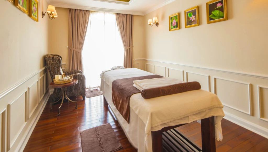 Prestigiosa navegación entre Vietnam y Camboya