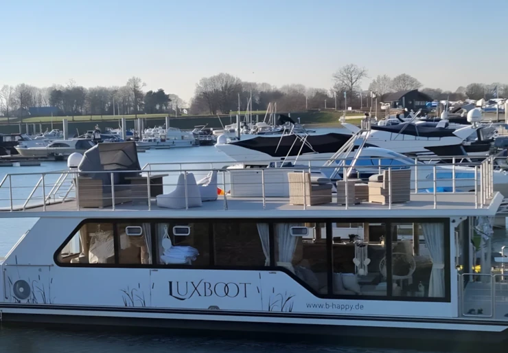 Houseboat Luxboot Kinrooi | Laflora
