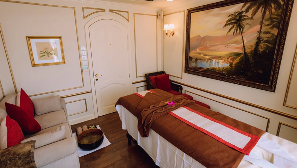 Viaggio di lusso in barca su uno dei fiumi più lunghi del mondo: il Mekong