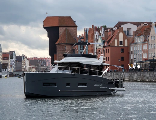Futura 40 Flybridge