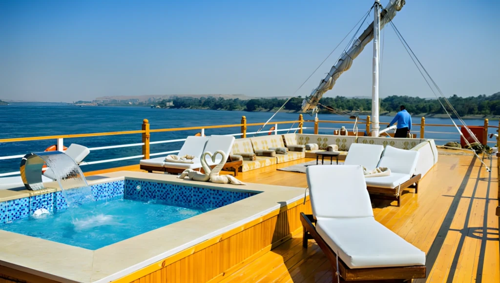 Fuga sul Nilo: una magica crociera tra Luxor e Assuan, con scalo al Cairo