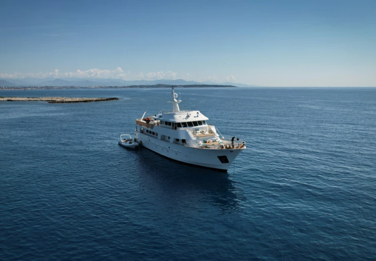 Cheoy Lee 35 Saint Tropez | EVA